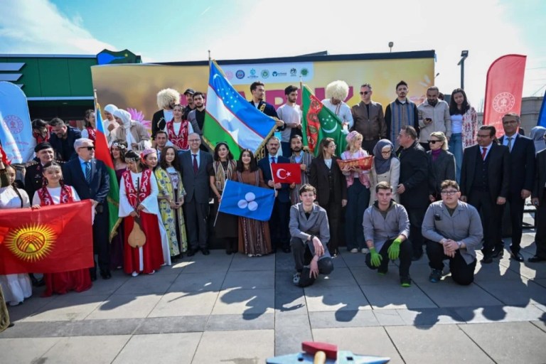 Kocaeli’de Nevruz coşkusuyla bahar kutlandı