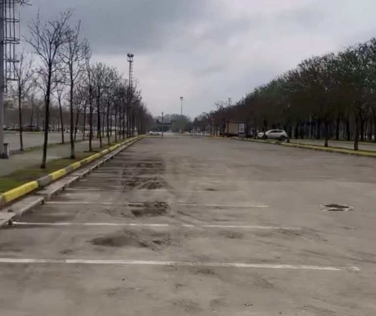 İzmit Ncity otoparkında karavanlar gitti, alan açıldı